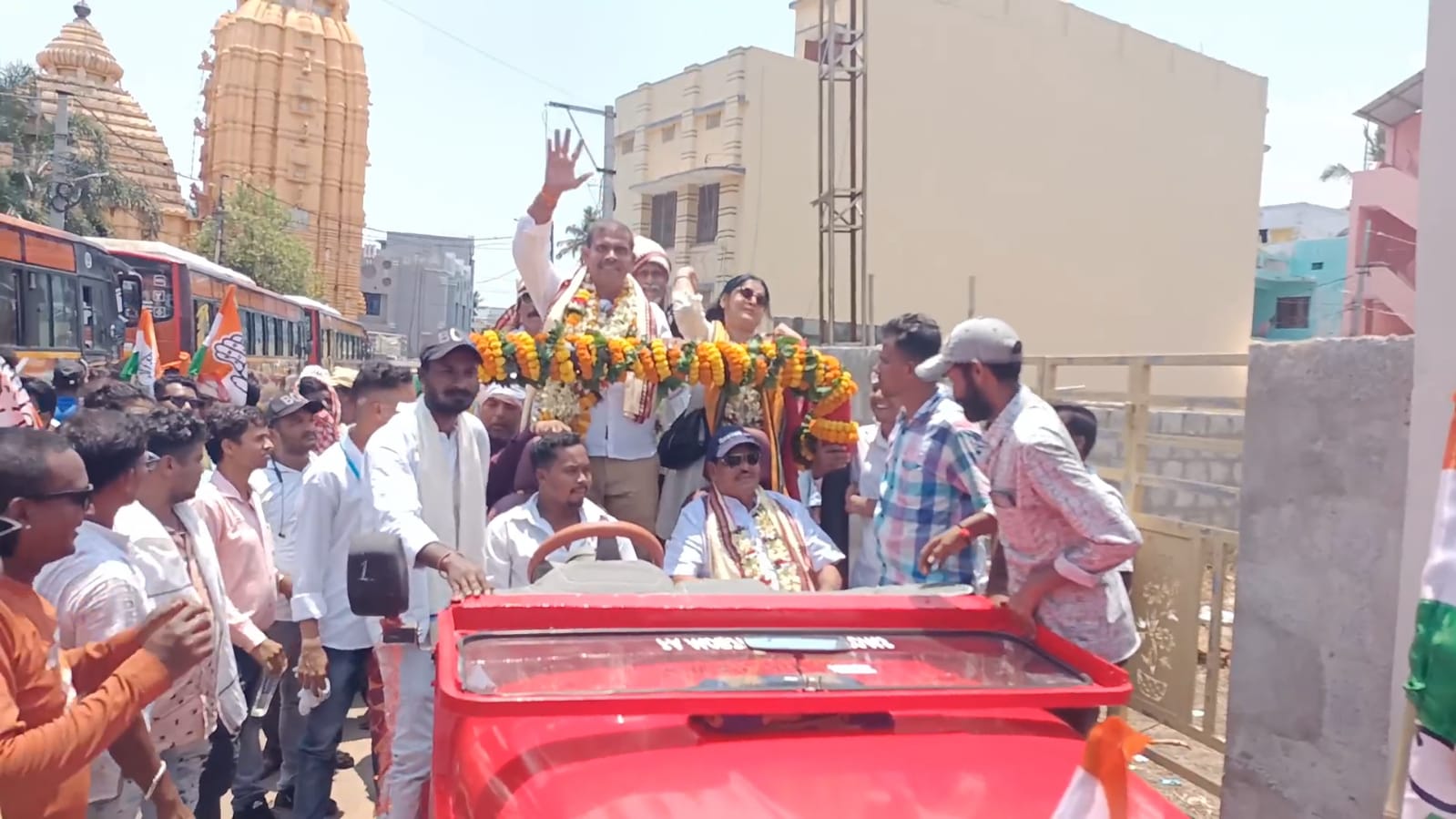 You are currently viewing ଦିଗପହଣ୍ଡି ବିଧାନସଭା ପାଇଁ କଂଗ୍ରେସ ର ପ୍ରାର୍ଥୀ ସାକା ସୁଜିତ ଙ୍କ ନାମାଙ୍କନ ପତ୍ର ଦାଖଲ