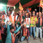 Read more about the article ଶଙ୍ଖ ଛାଡି ପଦ୍ମ ଧରିଲେ ବିଧାୟିକା ଙ୍କ ପଂଚାୟତ ର ସମିତି ସଭ୍ୟ ସହ ଶତାଧିକ କର୍ମୀ