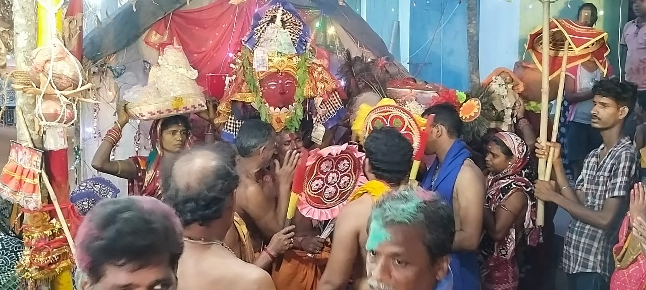 You are currently viewing ଉଦଯାପିତ ହେଲା ପଳାସପୁରର ଠାକୁରାଣୀ ଯାତ୍ରା