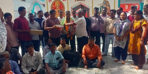 ସହକାରୀ ଯନ୍ତ୍ରୀଙ୍କୁ ଅବସରକାଳୀନ ସମ୍ବର୍ଦ୍ଧନା