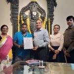 Read more about the article इंडियन डेफ क्रिकेट और बीसीसीआई लेवल-1 कोच देवदत्त बघेल का वेंकटेश्वर स्कूल द्वारा सम्मान