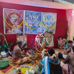 Read more about the article ଶ୍ରୀ ଶ୍ରୀ କପିଳେଶ୍ୱର ମହାଦେବ ମନ୍ଦିରରେ ତେଲୁଗୁ ସଂପ୍ରଦାୟ ଭକ୍ତମାନଙ୍କ ଦ୍ବାରା ମହାଲକ୍ଷ୍ମୀଙ୍କ କୁଙ୍କୁମ ପୂଜା ଅନୁଷ୍ଠିତ ।