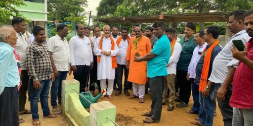 ଖଲ୍ଲିକୋଟ ବିଧାୟକ ଙ୍କ ଦ୍ୱାରା ଚଢ଼େୟା ପଲିରେ ବୃକ୍ଷ ରୋପଣ କାର୍ଯ୍ୟକ୍ରମ ଅନୁଷ୍ଠିତ