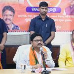 Read more about the article ଜିଲ୍ଲାରେ ଗଡ଼ିଲା ସୁଭଦ୍ରା ରଥ :ସୁଭଦ୍ରା ରଥର ଶୁଭାରମ୍ଭ କଲେ ମାନ୍ୟବର ମନ୍ତ୍ରୀ ସ୍ୱାସ୍ଥ୍ୟ ଓ ପରିବାର କଲ୍ୟାଣ ଓ ସଂସଦୀୟ ବ୍ୟାପାର ଓଡିଶା,