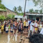 Read more about the article ଲଗାଣ ବର୍ଷା ଯୋଗୁଁ ପଟିଗୁଡା ଗାଁ ଭିତରେ ପଶିଲା ପାଣି : ଲୋକେ ହତସଂନ୍ତ