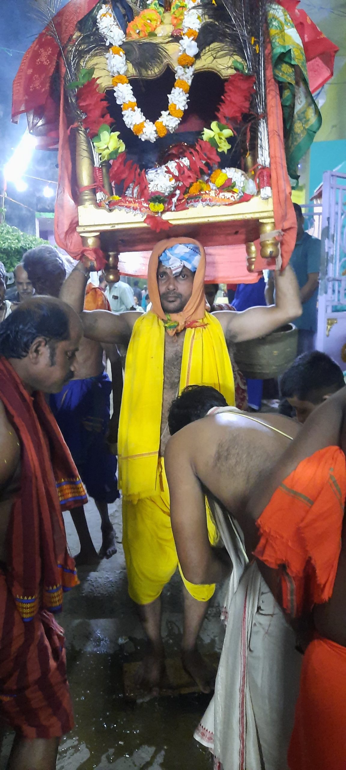 You are currently viewing ଆରମ୍ଭ ହେଲା ଗଉଞ୍ଜୁ ଠାକୁରାଣୀ ଯାତ୍ରା,ଅସ୍ଥାୟୀ ମଣ୍ଡପ ରେ ବିଜେକଲେ ମା’ପୁଲୁକେଶୁଣି