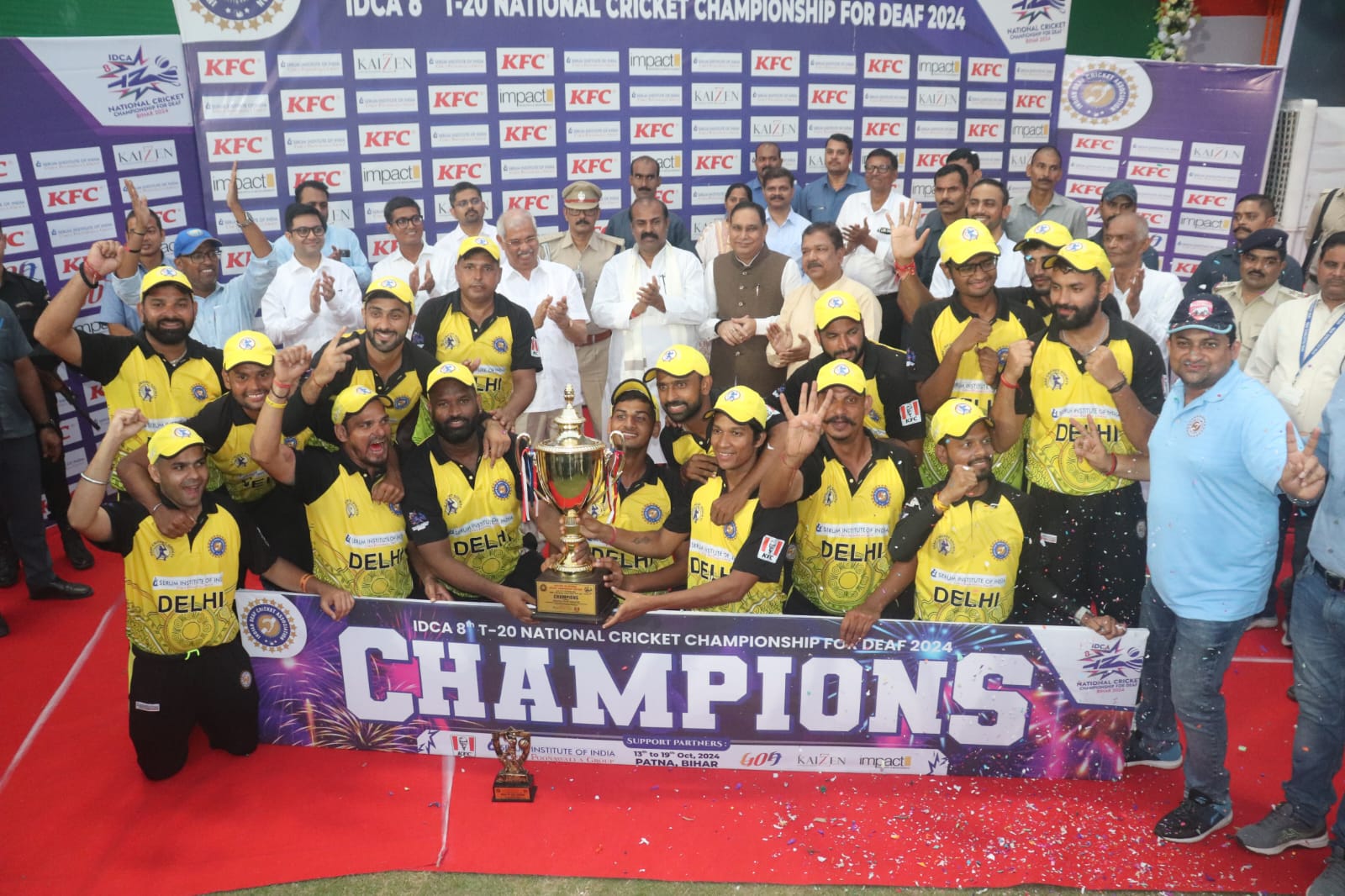You are currently viewing आईडीसीए 8वीं टी-20 राष्ट्रीय बधिर क्रिकेट चैंपियनशिप का सम्मान समारोह के साथ समापन, दिल्ली बधिर टीम विजेता घोषित, जबकि बंगाल बधिर टीम उपविजेता रही।