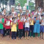 Read more about the article ଶିକ୍ଷକଙ୍କ ଦ୍ୱାରା ବିଭିନ୍ନ ଶିକ୍ଷଣୀୟ ପୁସ୍ତକ ବଣ୍ଟନ