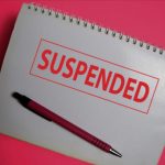 Read more about the article ମଦ୍ୟପାନ କରି ବିଦ୍ୟାଳୟକୁ ଆସୁଥିଲେ ଶିକ୍ଷକ:, ଶିକ୍ଷା ବିଭାଗ କଲା ନିଲମ୍ବିତ