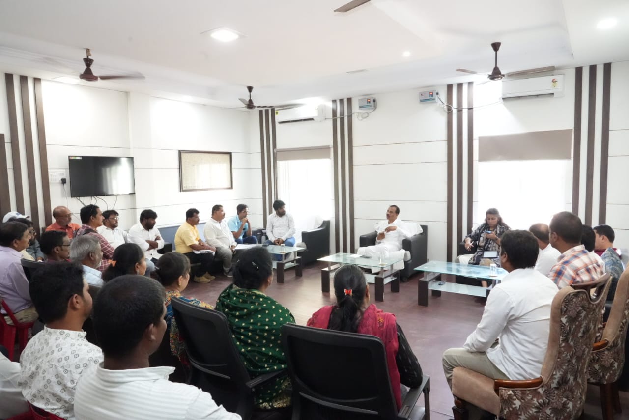 You are currently viewing “ବୋଇତ ବନ୍ଦାଣ ମହୋତ୍ସବ” ପାଇଁ ଗୋପାଳପୁର ଠାରେ ଏକ ପ୍ରସ୍ତୁତି ବୈଠକ ଅନୁଷ୍ଠିତ