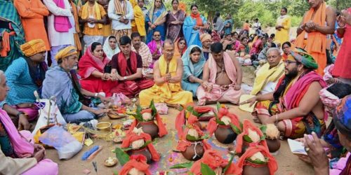 ଶ୍ରୀଜଗନ୍ନାଥ ମନ୍ଦିର ପ୍ରତିଷ୍ଠା ମହୋତ୍ସବ ଉଦଯାପିତ :ହଜାର ହଜାର ଶ୍ରଦ୍ଧାଳୁ ଓ ସାଧୁ ସନ୍ଥ ସାମିଲ: ହରେକୃଷ୍ଣ ହରେ ରାମ ଓ ମନ୍ତ୍ର ଧ୍ୱନି ରେ ପ୍ରକମ୍ପିତ ହେଲା ପରିବେଶ