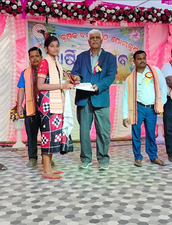 You are currently viewing ମା କାଳୀ କୃଷକ ବିଦ୍ୟାପୀଠ, ପୋଚାଲୁଣ୍ଡିରେ ୪୪ତମ ବାର୍ଷିକ ଉତ୍ସବ ପାଳିତ