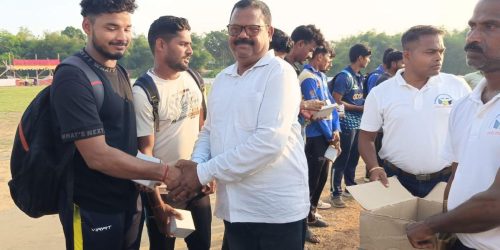 କନ୍ଦରପୁର କପ୍ ରାଜ୍ୟ ସ୍ତରୀୟ କ୍ରିକେଟ ; ପାରାମାଉଣ୍ଟ ଫାଇନାଲରେ ।