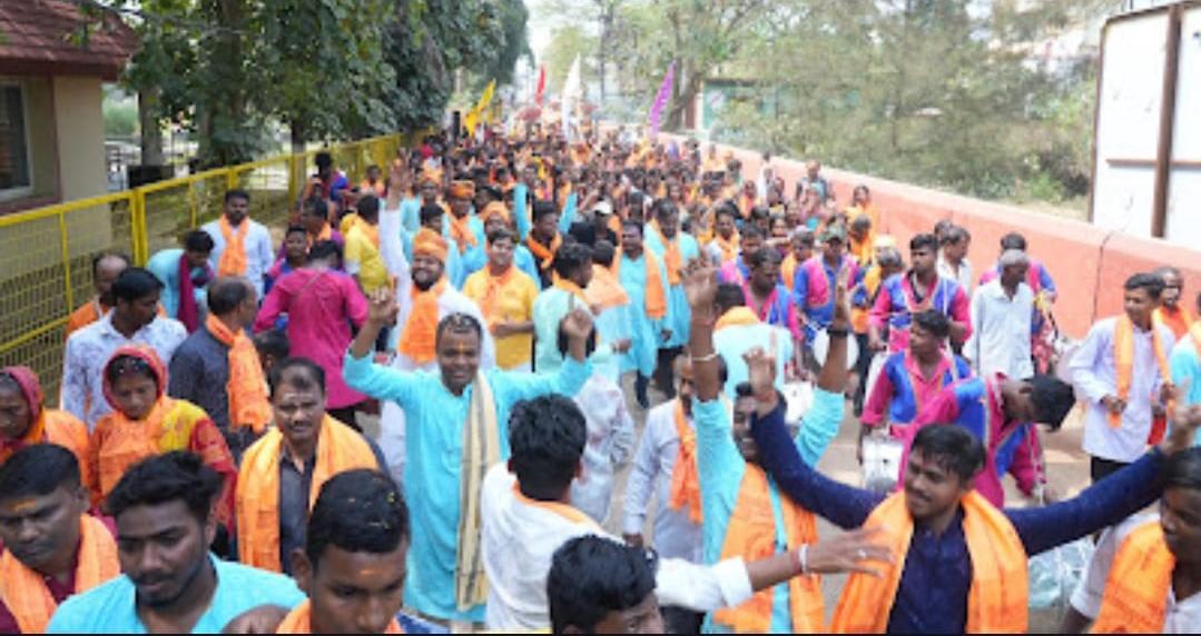 You are currently viewing ଶ୍ରୀ ରାମେଶ୍ୱର ମନ୍ଦିର ର ଦ୍ୱିତୀୟ ବାର୍ଷିକ ପ୍ରତିଷ୍ଠା ଉପଲକ୍ଷେ ବିଶ୍ୱ ଶାନ୍ତି ମହାଯଜ୍ଞ ଏବଂ ଶିବ ବିବାହ ।ବାସ୍ତୁବିତ ଡଃ ମନୋଜ ଲେଙ୍କା ଙ୍କୁ ସ୍ୱତନ୍ତ୍ର ସମ୍ମାନ l
