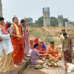 Read more about the article ଦ୍ବିତୀୟ ବାରଣାସୀରେ ଜଗନ୍ନାଥ ମହୋତ୍ସବ ଆରମ୍ଭକଳସଯାତ୍ରା ଆୟୋଜନ ସହ ମେରୁସ୍ତମ୍ଭ ସ୍ଥାପନ