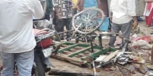 ଦୋକାନ ବଜାର ଆଡକୁ ମାଡିଗଲା ଟାଟା ଆଇଚର ଗାଡି : ୧୦ ଆହାତ, ୫ ଗୁରୁତର