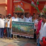 Read more about the article ଖଲ୍ଲିକୋଟ : ଅପରେସନ “ସିନ୍ଦୁର ” ସମର୍ଥନ ରେ ତ୍ରିରଙ୍ଗା ବାଇକ ଯାତ୍ରା ,