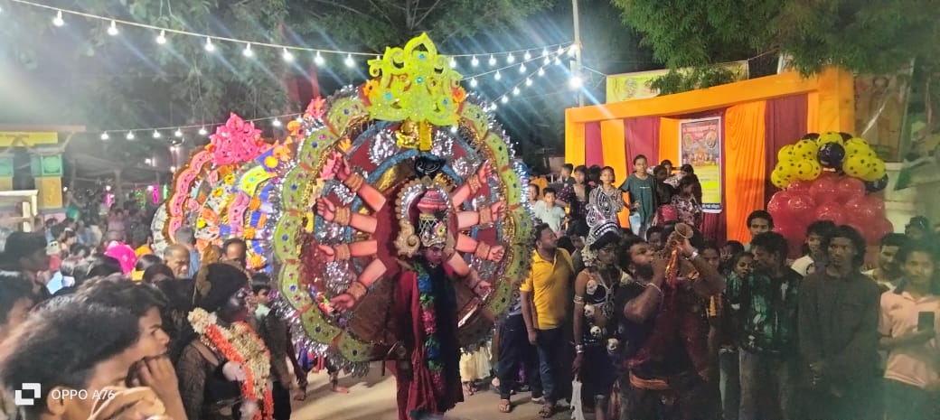 You are currently viewing ୧୨ ଦିନରେ ମା’ ପାଟ୍ଟଖଣ୍ଡା ଠାକୁରାଣୀ ଯାତ୍ରା: ବନଖଣ୍ଡ କାର୍ଯ୍ୟାଳୟ ବୁଲି ଆସିଲେ ମା’