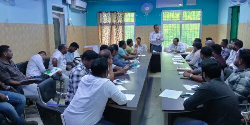 ନବରଙ୍ଗପୁର ଠାରେ ବିହନ ଉତ୍ପାଦକମାନଙ୍କୁ ନେଇ ବୈଠକଅଣସ୍ୱୀକୃତିପ୍ରାପ୍ତ ବିହନ କମ୍ପାନୀମାନଙ୍କ ବିହନ ବିକ୍ରି ରୋକିବାକୁ ଗୁରୁତ୍ୱ