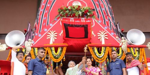 ଜିନ୍ଦଲନଗରରେ ଭବ୍ୟ ରଥଯାତ୍ରା ପାଳିତ: ସାମିଲ ହେଲେ ହଜାର ହଜାର ଉତ୍ସାହୀ ଶ୍ରଦ୍ଧାଳୁ ।