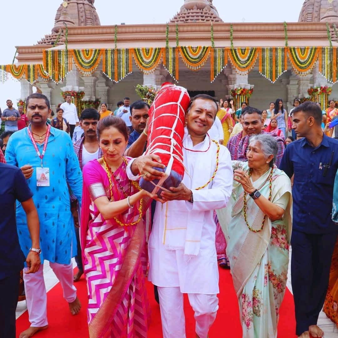 You are currently viewing Jindal Nagar’s Rath Yatra Witnesses Grand Community Participation.
