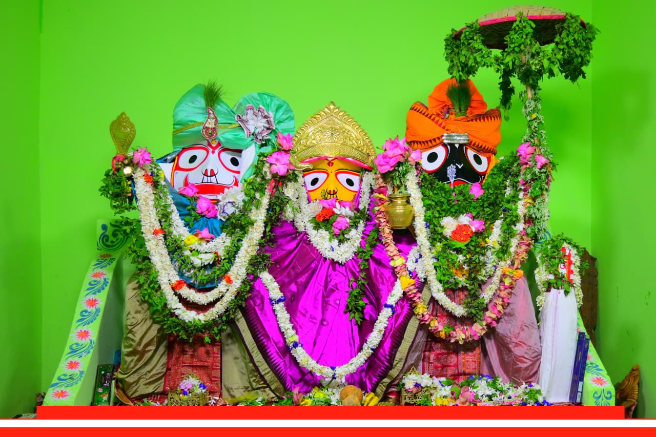 You are currently viewing ଆଡପ ମଣ୍ଡପରେ ଶ୍ରୀ ଜୀଉ ଙ୍କ ବାମନ ଅବତାର