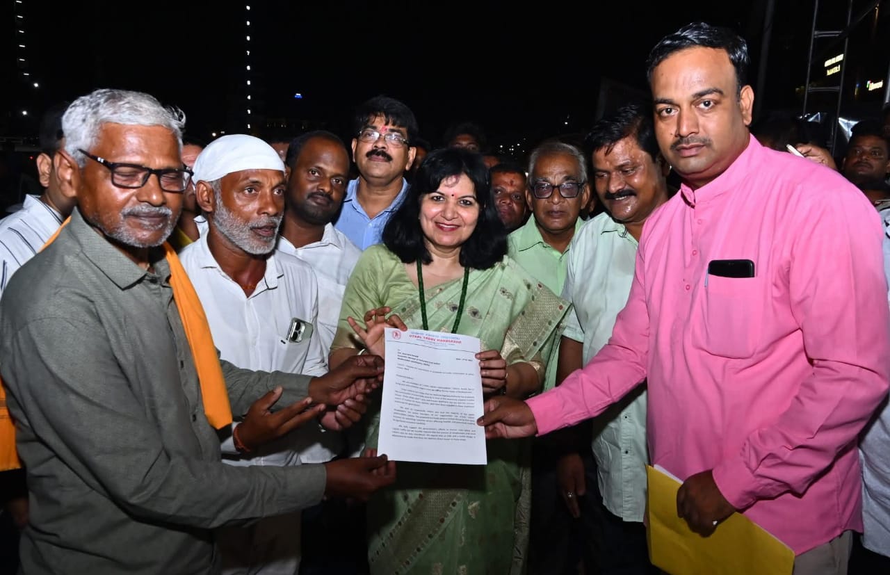 You are currently viewing ପାହାଳ ମିଷ୍ଟାନ୍ନ ବ୍ୟବସାୟୀଙ୍କ ସୁରକ୍ଷା ପାଇଁ ସାଂସଦଙ୍କୁ ଦାବୀ ପତ୍ର .