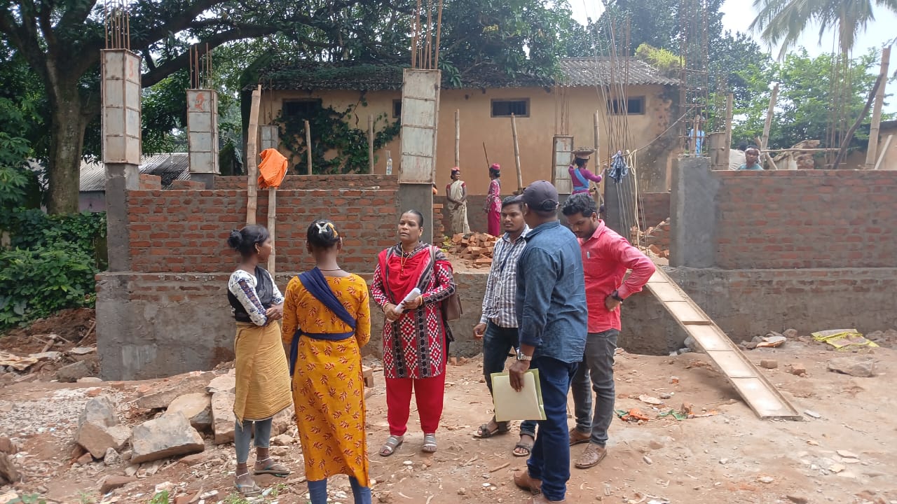 You are currently viewing ନବରଙ୍ଗପୁର ଶ୍ରମ ବିଭାଗ ଓ ଶିଶୁ ସୁରକ୍ଷା ବିଭାଗ ର ମିଳିତ ଚଢ଼ାଉରେ ଦୁଇ ନାବାଳିକା ଉଦ୍ଧାର