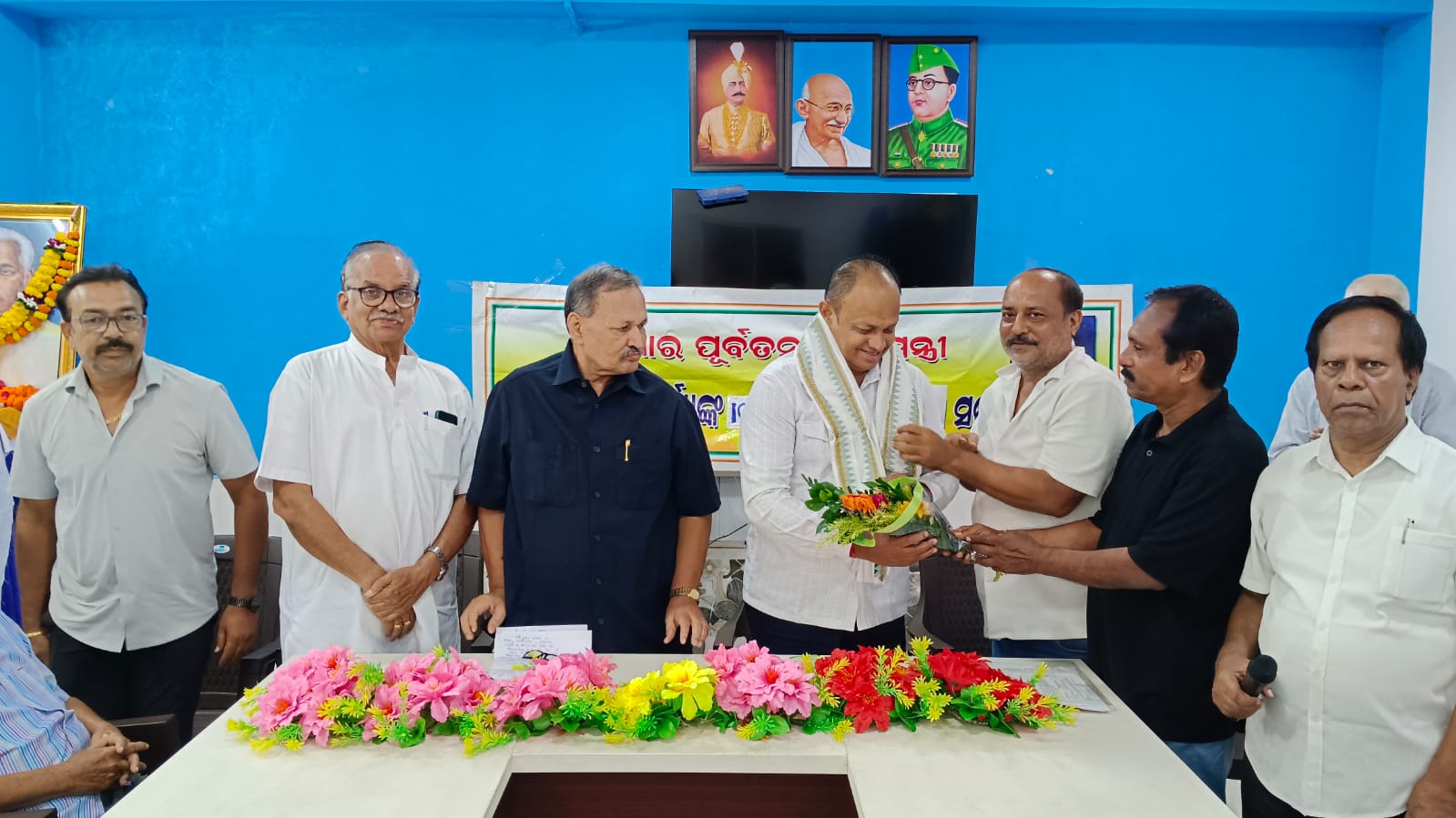 You are currently viewing ପୂର୍ବତନ ମୁଖ୍ୟମନ୍ତ୍ରୀ ବିନାୟକ ଆଚାର୍ଯ୍ୟଙ୍କ ପ୍ରତି ଉପଯୁକ୍ତ ସମ୍ମାନ ରାଜ୍ୟ ସରକାର ପ୍ରଦାନ କରିନାହାନ୍ତି108 ତମ ଜୟନ୍ତୀ ଉତ୍ସବରେ ବିଭିନ୍ନ ବକ୍ତାଙ୍କ ଉଦବୋଧନ