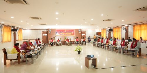 ଶ୍ରୀମନ୍ଦିର ପରିଚାଳନା କମିଟିର ବୈଠକଶ୍ରୀମନ୍ଦିର ସୁରକ୍ଷା,ଗବେଷଣା ଓ ଧାଡି ଦର୍ଶନସଂପର୍କରେ ବିସ୍ତ୍ରୁତ ଆଲୋଚନା