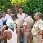 Read more about the article ଚାଷ ଜମିକୁ ନେଇ ତୁଟୁନି ବିବାଦ।ଧାନ ବିରି ଫସଲରେ ଗୋରୁପଲ ଚରାଇଲେ ସାମନ୍ତରାପୁର ଗ୍ରାମବାସୀ ,