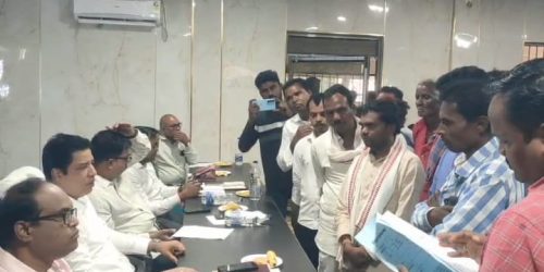 କୋଷାଗୁ ମୁଡା ପଞ୍ଚାୟତ ସମିତିରେ ଜିଲ୍ଲାପାଳ ଓ ଆରକ୍ଷୀ ଅଧିକ୍ଷକ ଙ୍କ ଯୁଗ୍ମ ଜନଶୁଣାଣି ଶିବିର ଅନୁଷ୍ଠିତ ।