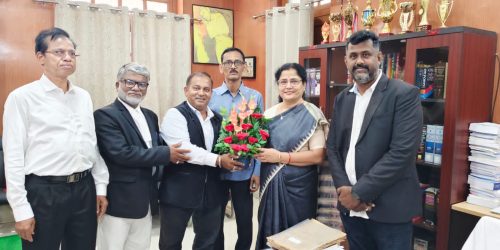 ଜିଲ୍ଲା ଜଜ୍ ଙ୍କୁ ବିଦାୟକାଳୀନ ସମ୍ବର୍ଦ୍ଧନା (ଫ)