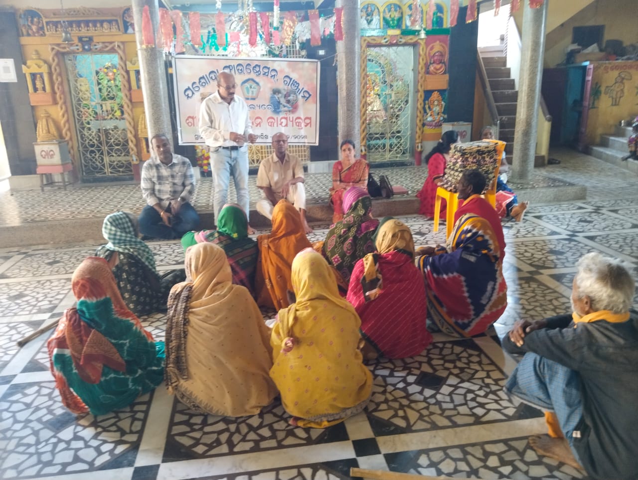 You are currently viewing ଯଶୋଦା ଫାଉଣ୍ଡେସନ ପକ୍ଷରୁ ଶୀତବସ୍ତ୍ର ବଣ୍ଟନ