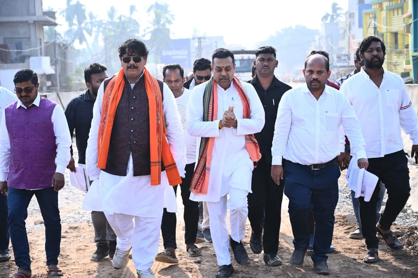 You are currently viewing ମାଟିଆପଡା ରେଲୱେ ଓଭରବ୍ରିଜ ଅନୁଧ୍ୟାନ କଲେ ସାଂସଦ