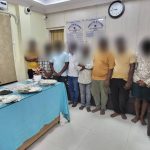 Read more about the article ଜୁଆ ଆଡ୍ଡା ଉପରେ ଚଢ଼ାଉ୮ ଜୁଆଡି ଗିରଫ ୨ ଲକ୍ଷରୁ ଉର୍ଦ୍ଧ ଟଙ୍କା ସହ ୬ ବାଇକ୍ ଜବତ