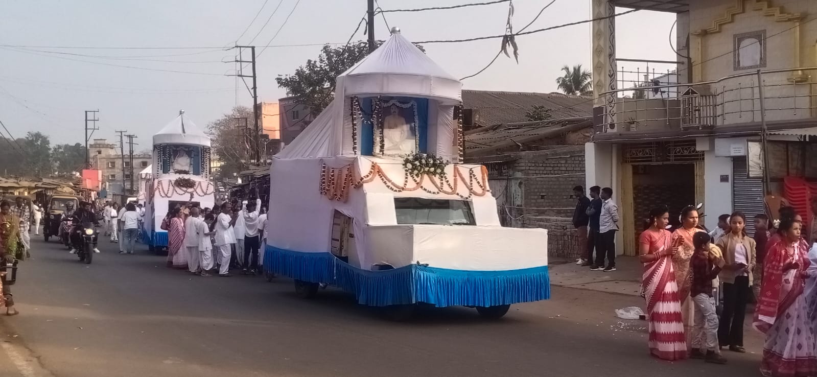 You are currently viewing ଶ୍ରୀଶ୍ରୀଠାକୁର ଅନୁକୂଳ ଚନ୍ଦ୍ର ଙ୍କର ୧୩୮ ତମ ଜନ୍ମ ମହା ମହୋତ୍ସବ ପାଳିତ