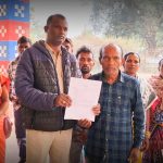 Read more about the article ମାରଣାସ୍ତ୍ର ଦେଖାଇ ଭୟଭୀତ କରି ଘର ଭାଙ୍ଗିଲେ : ପରିବାରକୁ ଗାଁ ରୁ ବାଛନ୍ଦ ସହ ମାରିବାକୁ ଧମକ