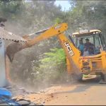 Read more about the article ବେଆଇନ ମଦ ବିକ୍ରୟ କରୁଥିବା ଅଭିଯୁକ୍ତଙ୍କ ଘର ଉଚ୍ଛେଦ କଲା ପୁରୀ ପୋଲିସ