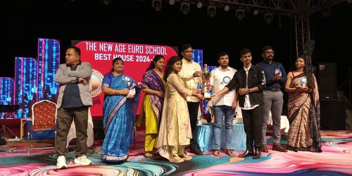 ୟୁରୋ ସ୍କୁଲର ‘ଆରୋହଣ’ ୭ମ ବାର୍ଷିକୋତ୍ସବଅନୁଷ୍ଠାନର ଭିତ୍ତିଭୂମି ଓ ଶିକ୍ଷଣପଦ୍ଧତିକୁ ଅତିଥିମାନଙ୍କ ପ୍ରଶଂସା