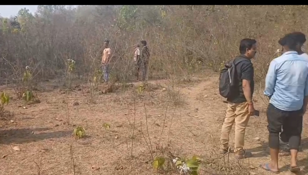 You are currently viewing ଦନ୍ତା ହାତୀ ହାବୁଡ଼ରେ ପଡି ୩ ଯୁବକ ଙ୍କ ମୃତ୍ୟୁ : ୫୦ ଲକ୍ଷ ଟଙ୍କା ଲେଖାଏଁ ସହାୟତା ରାଶି ପ୍ରଦାନ ପାଇଁ ଦାବୀ