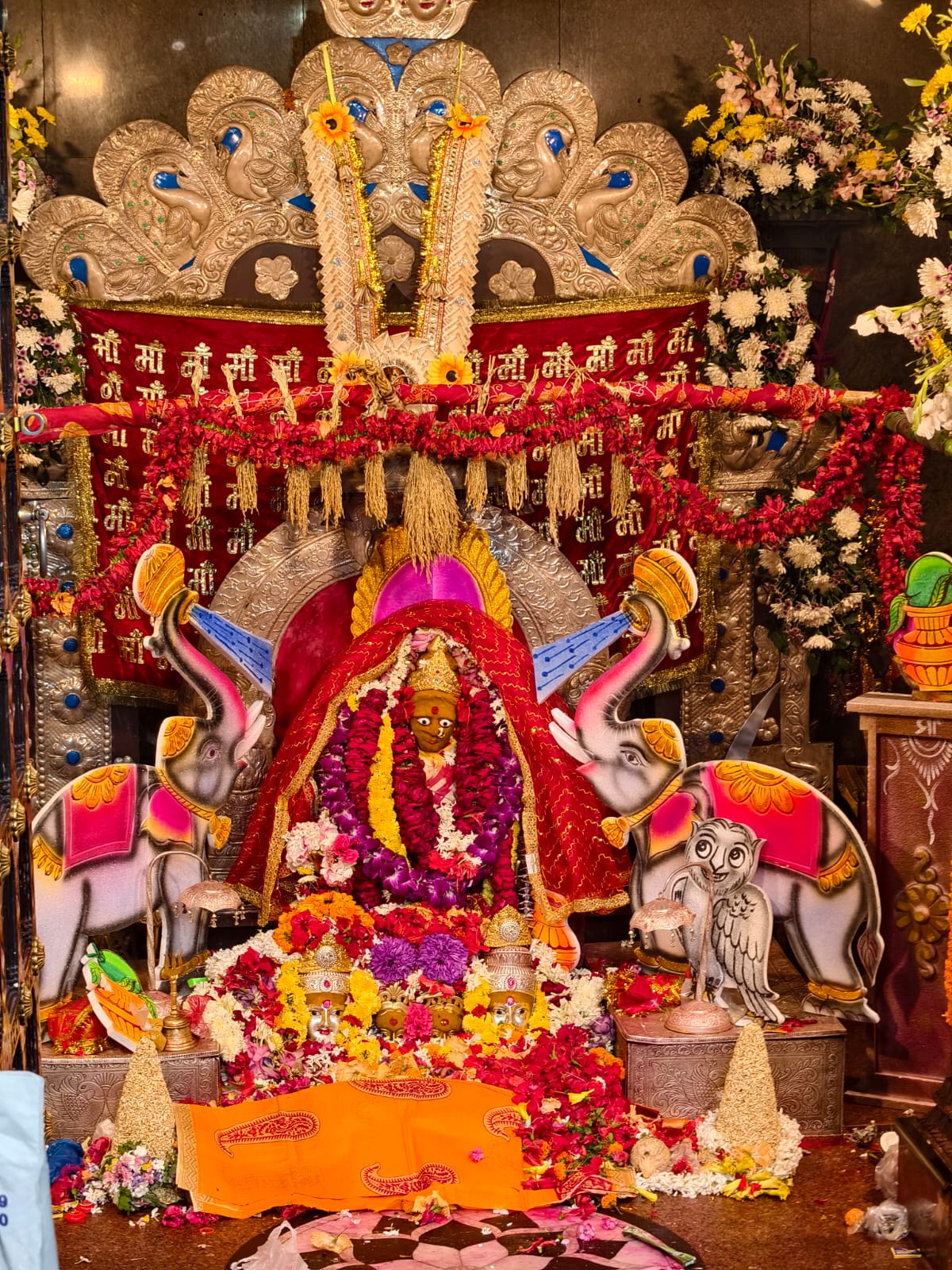 You are currently viewing ମାଆ ତାରା ତାରିଣୀ ଙ୍କ ଦୁତୀୟ ପାଳି ଚୈତ୍ର ମଙ୍ଗଳ ବାର ଯାତ୍ରା, ଓ ପ୍ରତାପୁରରେ ମହା ବାରୁଣୀ ସ୍ନାନ ଅନୁଷ୍ଠିତ ,