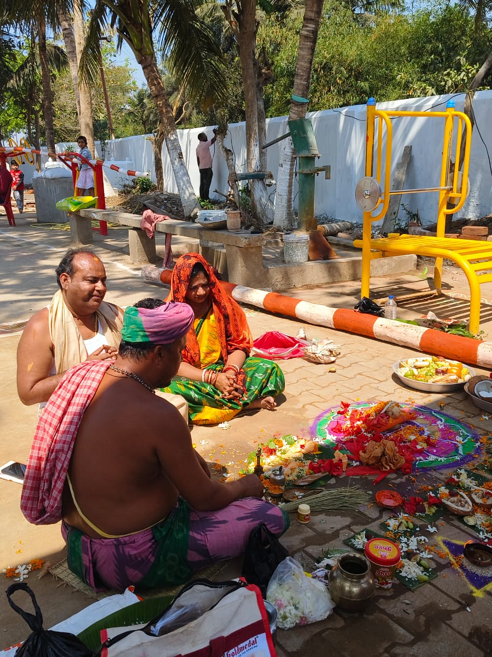 You are currently viewing କରପଡା ଗ୍ରାମର ଅଧିଷ୍ଠାତ୍ରୀ ଦେବୀ ମା ଅଶ୍ୱମୁଖୀ ବୁଢ଼ୀ ଠାକୁରାଣୀ ଙ୍କ ମନ୍ଦିର ପ୍ରତିଷ୍ଠା ପାଇଁ ପ୍ରସ୍ତୁତି ଜୋରଦାର