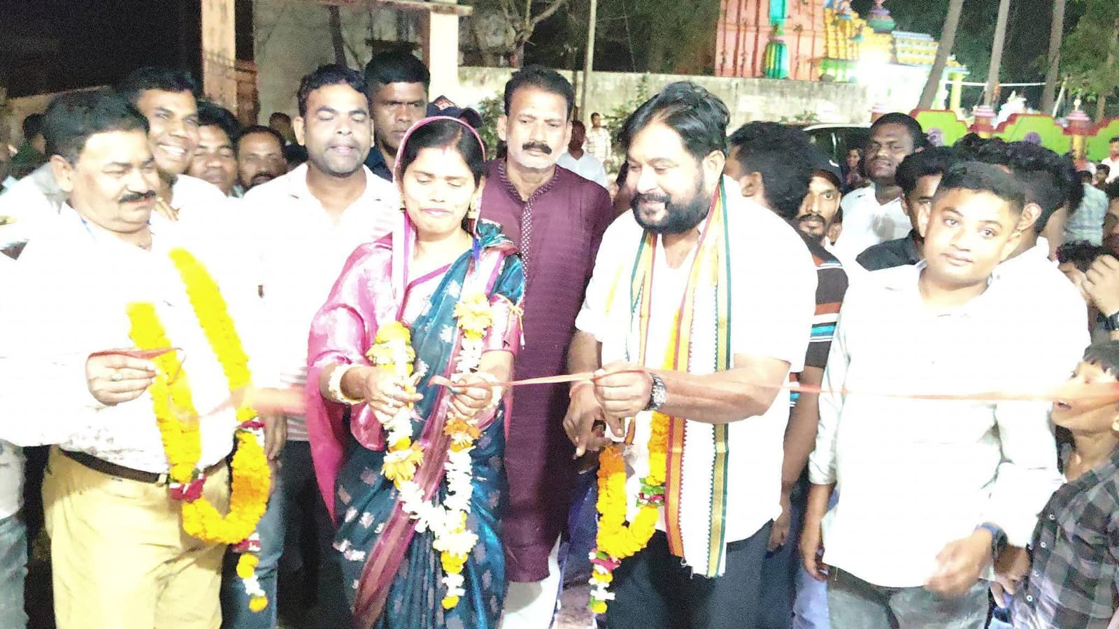 You are currently viewing ଗଞ୍ଜାମ ଜିଲ୍ଲା ଧରାକୋଟ ବିଧାୟକ ରମେଶ ଜେନା ଙ୍କ ଦ୍ଵାରା ନଅ ପ୍ରକଳ୍ପ ଉଦ୍ଘାଟିତ