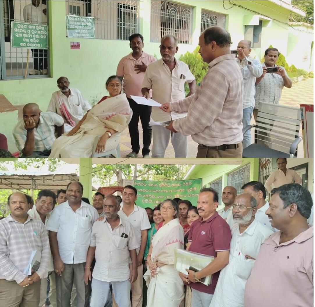 You are currently viewing ପ୍ରଶାସନ ପକ୍ଷରୁ ଲିଖିତ ପ୍ରତିଶ୍ରୁତି ପରେ ଧାରଣାରୁ ଓହରିଲେ ନିର୍ବାଚିତ ଜନ ପ୍ରତିନିଧି