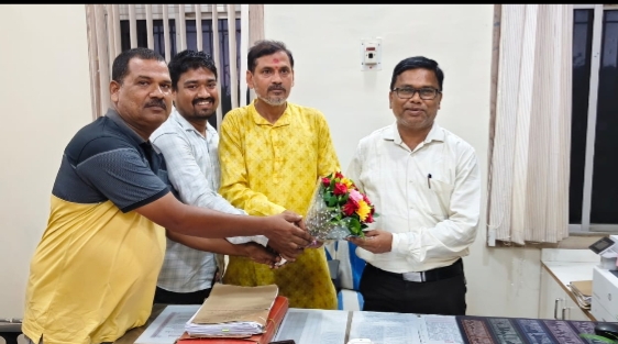 You are currently viewing ଗଞ୍ଜାମ ଜିଲ୍ଲା ଅତିରିକ୍ତ ଜିଲ୍ଲାପାଳ ନୂତନ ଦାୟିତ୍ୱ ଗ୍ରହଣ କଲେ ସଚ୍ଚିଦାନନ୍ଦ ନାୟକ