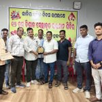 Read more about the article ଜାତୀୟ ଶ୍ରମିକ ଦିବସ ଉପଲକ୍ଷେ ସକ୍ରିୟ ଯୁବ ସଙ୍ଗଠକଙ୍କ ଦ୍ଵାରା ଏକ ମେଗା ରକ୍ତଦାନ ଶିବିର