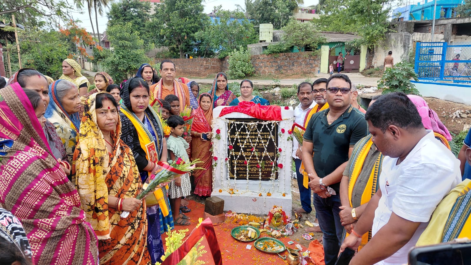 You are currently viewing ପାଞ୍ଚ କୋଟି ରୁ ଉର୍ଦ୍ଧ୍ୱ ଟଙ୍କାର ବେୟଅଟକଳ ରେ କପିଳପ୍ରସାଦ – ଜଟଣୀ ରାସ୍ତା ଭୂମି ପୂଜନ କଲେ ବିଧାୟକ।