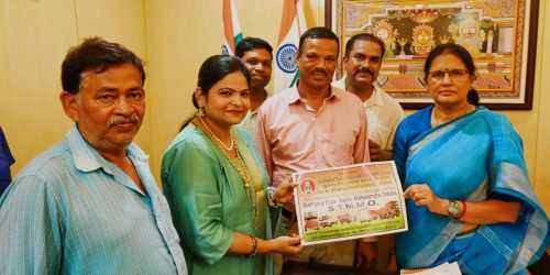 ସୁଭଦ୍ରା ଟ୍ରକ ମାଲିକ ମହାସଂଘ ଓଡିଶା ପକ୍ଷରୁ ସମ୍ବର୍ଦ୍ଧନା ।
