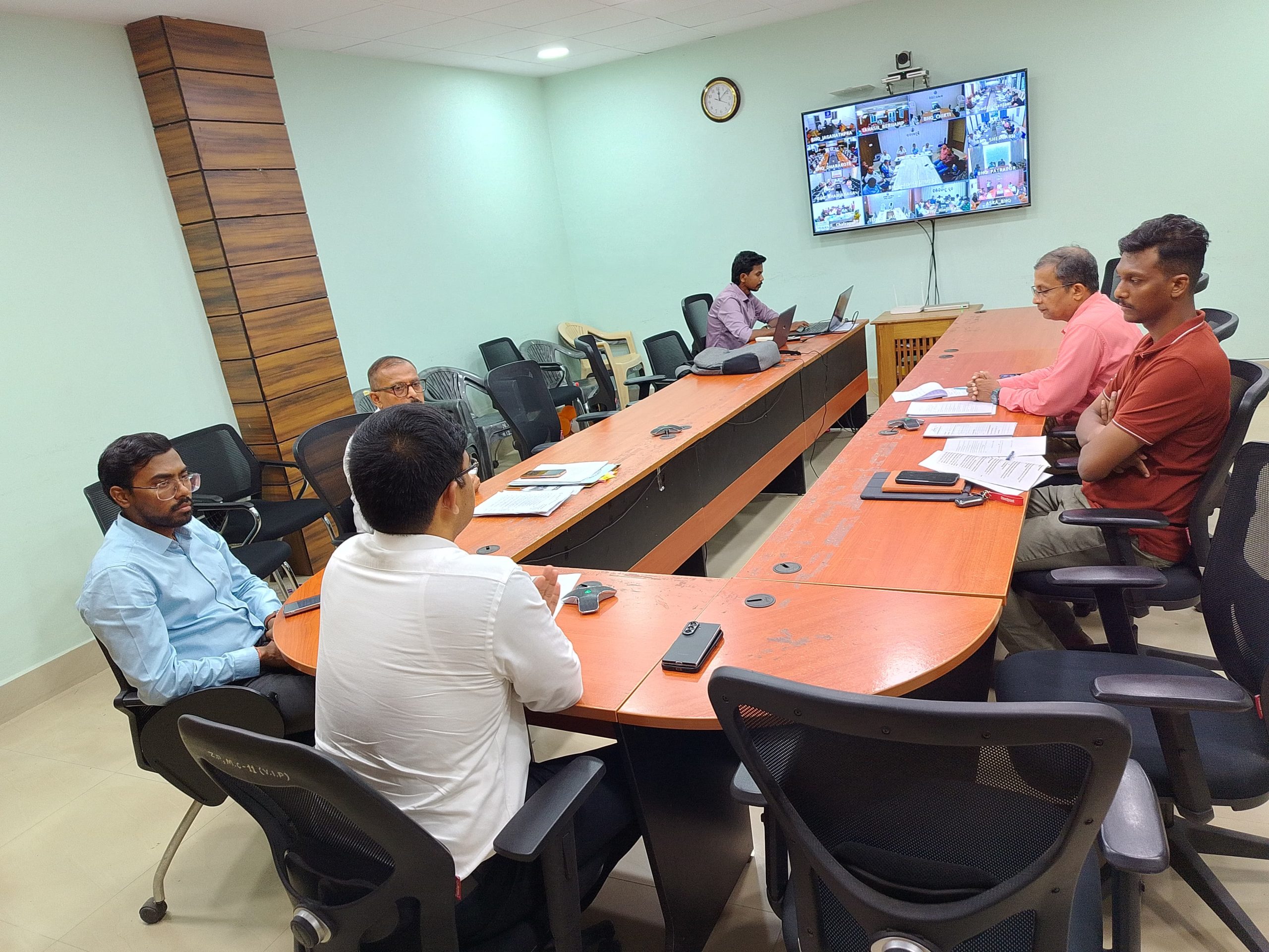 You are currently viewing ଏସ୍‌.ଆଇ.ଆର୍‌. ସମ୍ପର୍କିତ ସମୀକ୍ଷା ବୈଠକ ଓ ପ୍ରଶିକ୍ଷଣ କାର୍ଯ୍ୟକ୍ରମ ଅନୁଷ୍ଠିତ